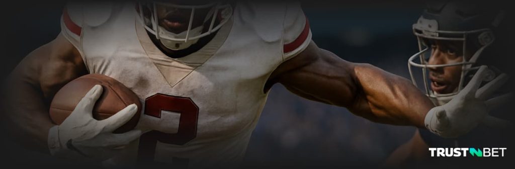 NFL Player struggle for ball