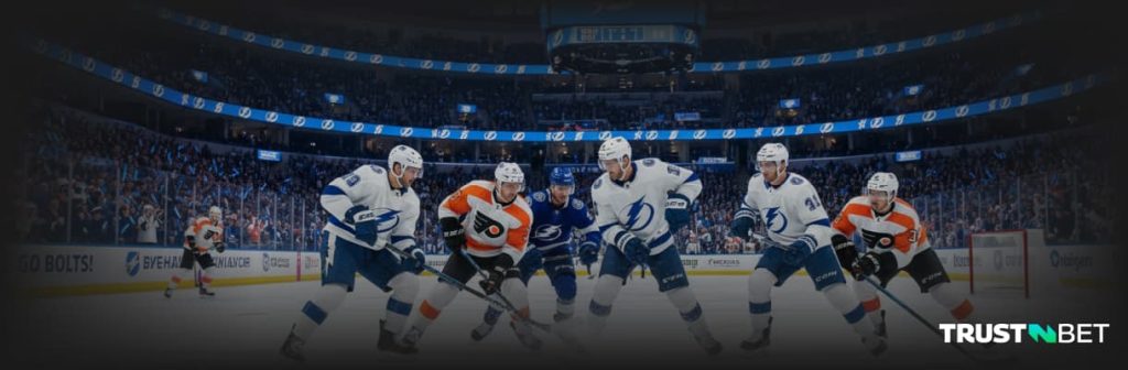 NHL Lightning in action